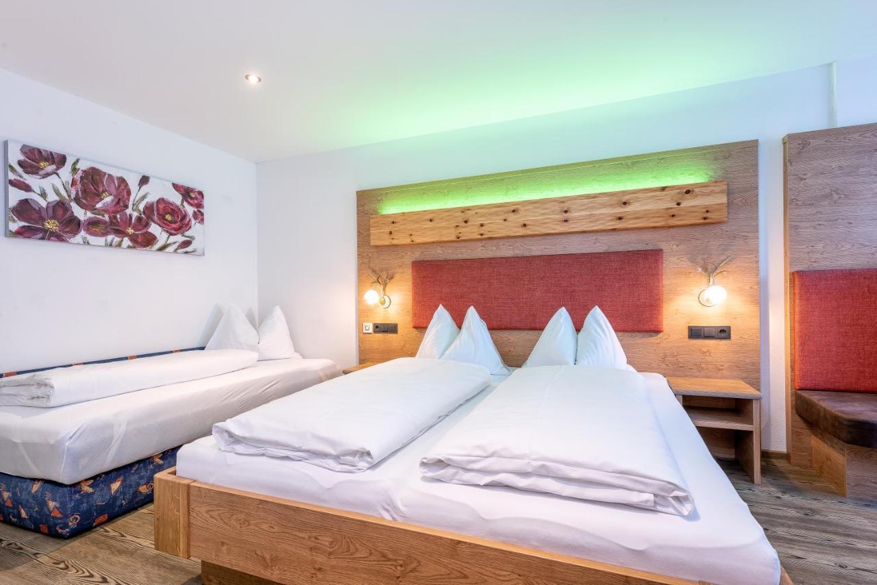 Hotel Garni Siegmundshof - Inclusive Joker Card Im Sommer Saalbach-Hinterglemm Bagian luar foto