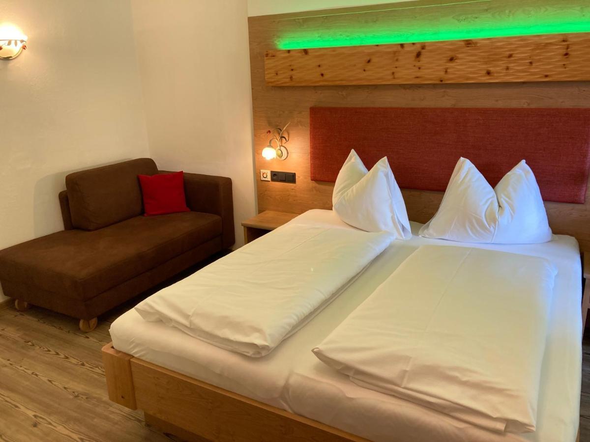 Hotel Garni Siegmundshof - Inclusive Joker Card Im Sommer Saalbach-Hinterglemm Bagian luar foto