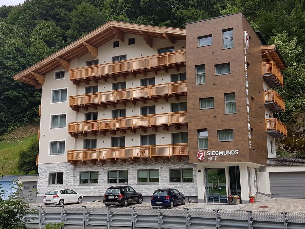 Hotel Garni Siegmundshof - Inclusive Joker Card Im Sommer Saalbach-Hinterglemm Bagian luar foto