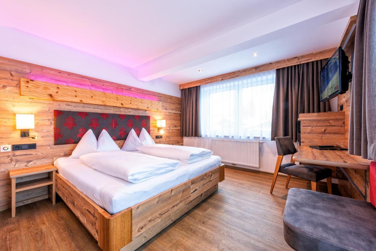 Hotel Garni Siegmundshof - Inclusive Joker Card Im Sommer Saalbach-Hinterglemm Bagian luar foto