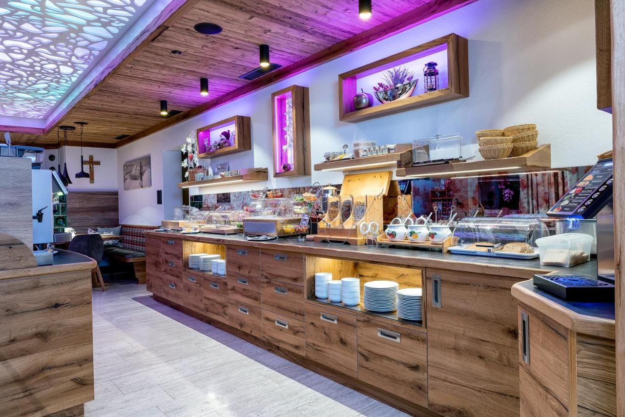 Hotel Garni Siegmundshof - Inclusive Joker Card Im Sommer Saalbach-Hinterglemm Bagian luar foto